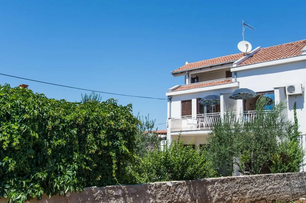Baricic App.3 Apartamento Biograd Na Moru Croácia